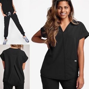 Rare 🖤🖤 Figs Taza Scrub Top and Jogger Pant